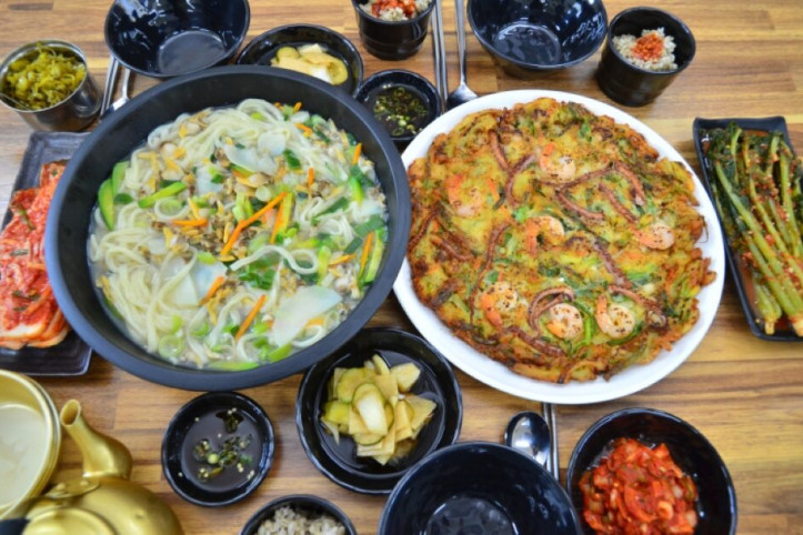 11호남도할머니칼국수_1_공공3유형.jpeg