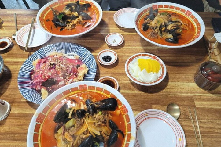 타짜_장면_2_공공3유형.jpg
