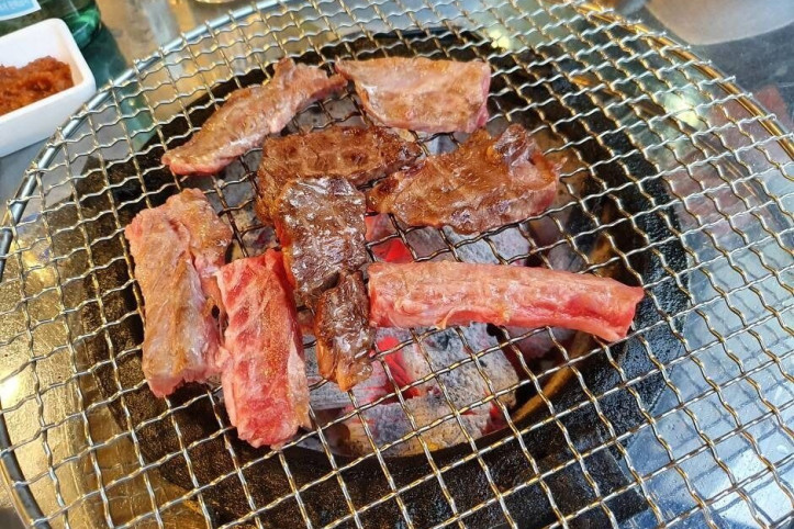 드럼통_참숯석쇠구이_4_공공3유형.jpg