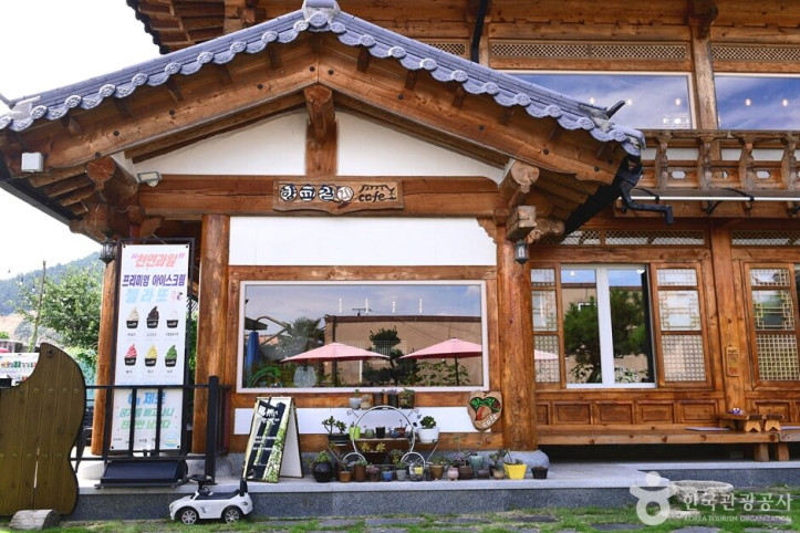 향교길20카페_8_공공3유형.jpg