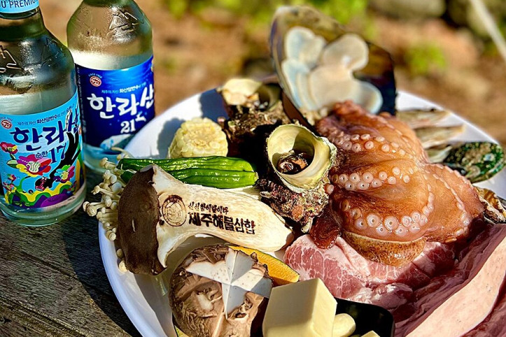 흑돼지해물삼합_2_공공3유형.jpg
