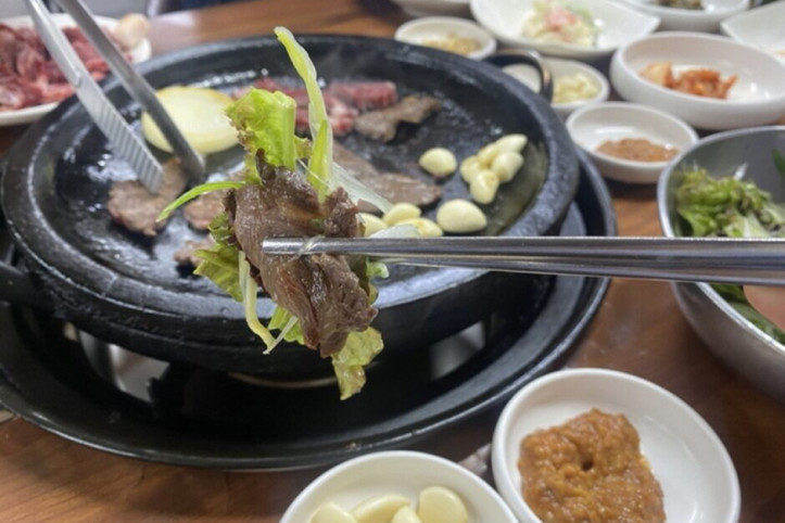 안심농장직영식육식당_4_공공3유형.jpg