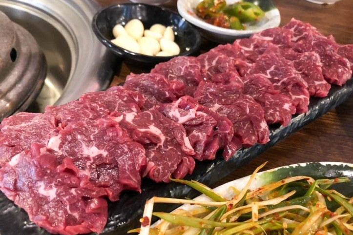 워낭소리정육점식당_1_공공3유형.jpg