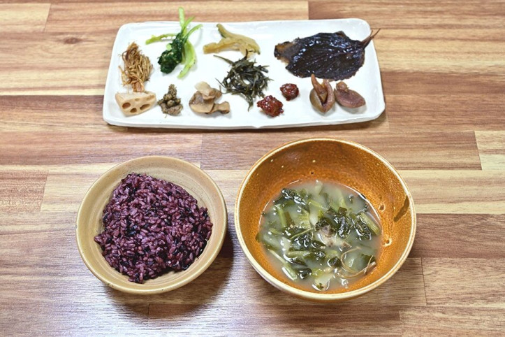 슬로시티약초밥상_1_공공3유형.JPG