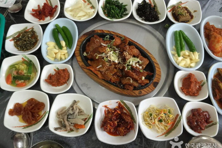 돌실숯불회관_1_공공3유형.jpg