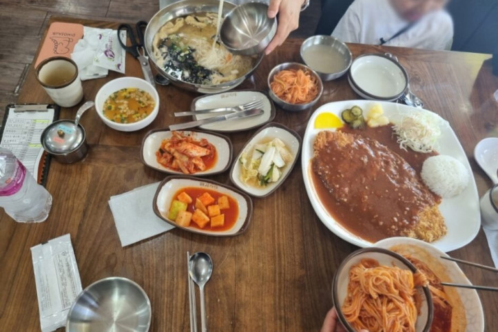 감치래비빔국수_3_공공3유형.jpg