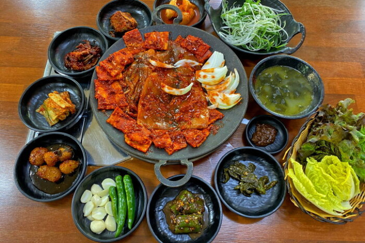 돈감자탕_1_공공3유형.jpg