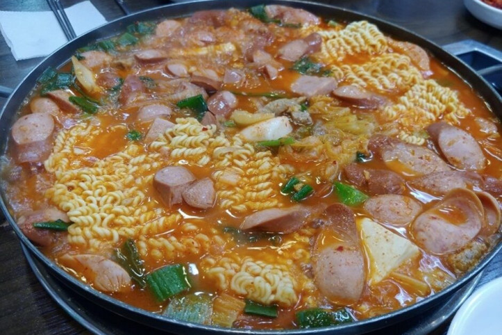 호수식당_본점_3_공공3유형.jpg