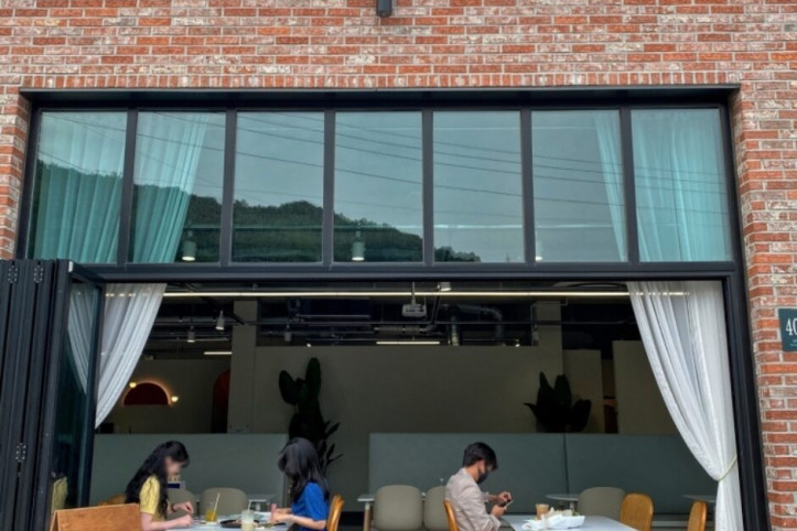헤이_썬_브런치카페_4_공공3유형.jpg