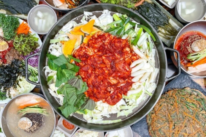 남이섬꼬꼬춘천닭갈비_5_공공3유형.jpg