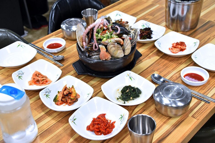 통영식도락_해물뚝배기_3_공공3유형.jpg