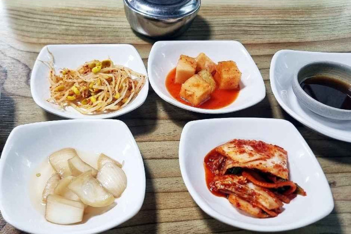 탄금대_왕갈비탕_2_공공3유형.jpg