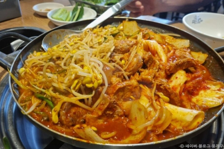 오늘도웃자두루치기_본점_2_공공3유형.JPG