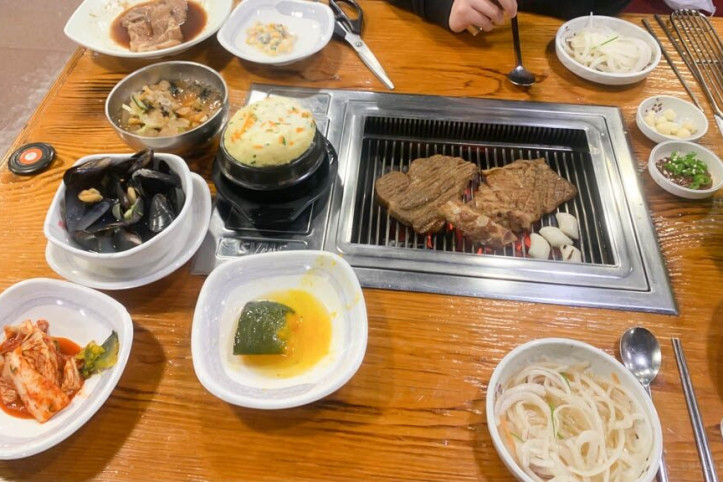 돼지갈비육미촌_평택본점_2_공공3유형.jpg
