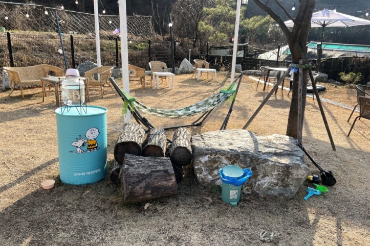 스누피_애견카페_5_공공3유형.jpg