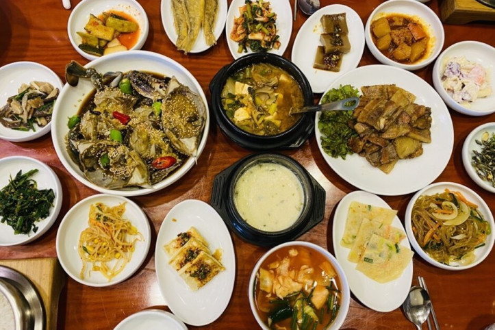 황토방_한정식_2_공공3유형.jpg