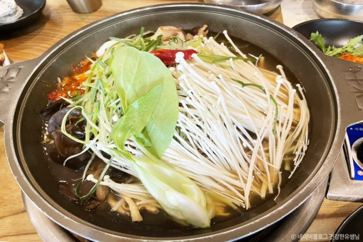 청학동버섯전골_3_공공3유형.jpg
