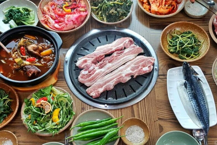 들꽃가든_한정식_2_공공3유형.jpg