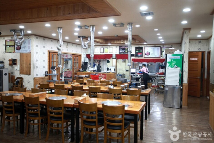 태백으뜸한우_3_공공3유형.jpg