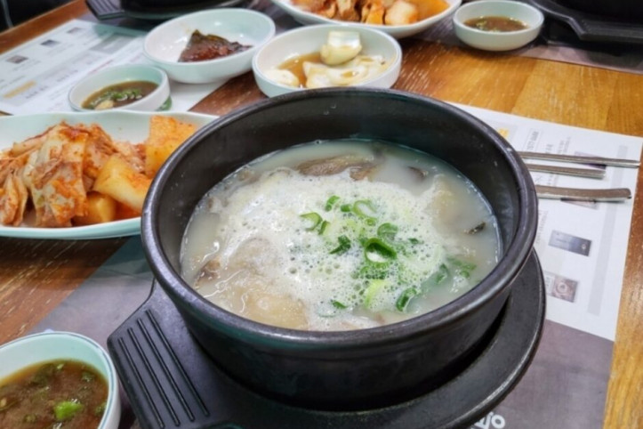 팔복도가니탕_1_공공3유형.JPG