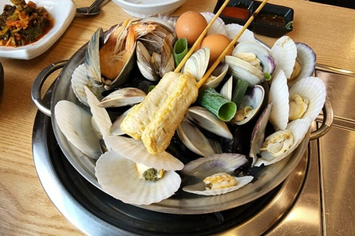 고래해물칼국수_3_공공3유형.jpg