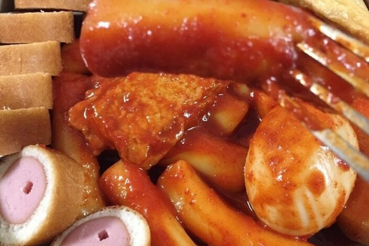 신토불이_떡볶이_본점_3_공공3유형.jpg