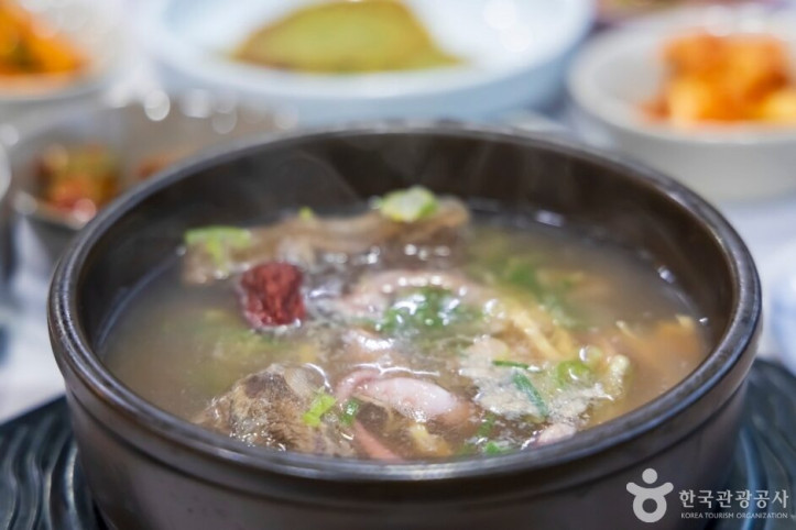 장수젊은한우영농조합법인_4_공공3유형.jpg