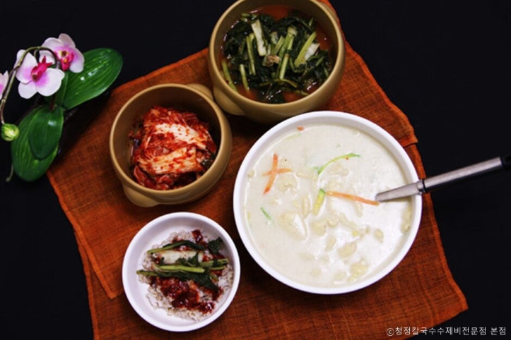 청정칼국수수제비전문점_본점_2_공공3유형.jpg