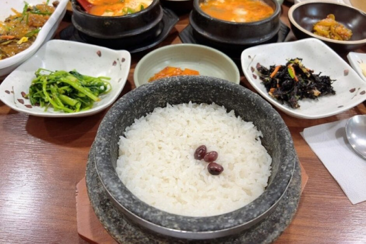 두부마을과돌솥밥일죽점_1_공공3유형.jpeg