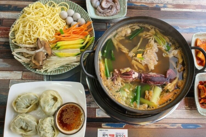 꽃지해물칼국수_3_공공3유형.jpg