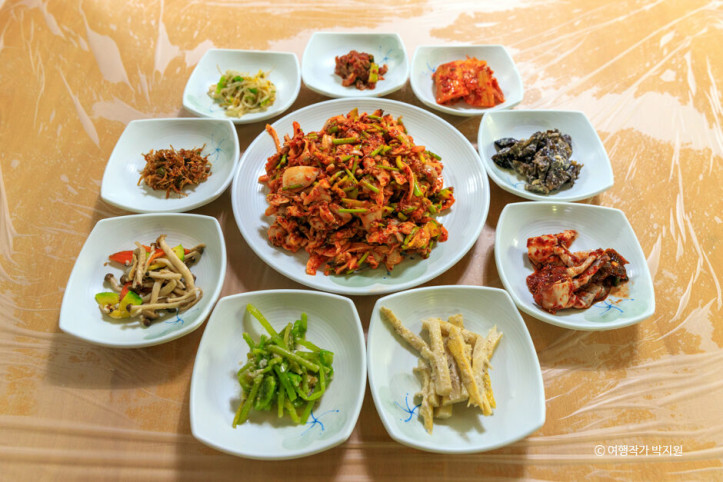 청자식당_2_공공3유형.jpg