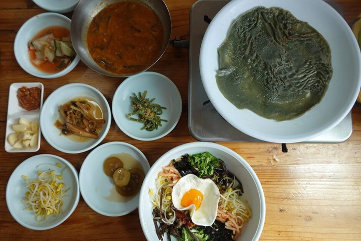 제주고사리맛집_복돼지식당_2_공공3유형.JPG