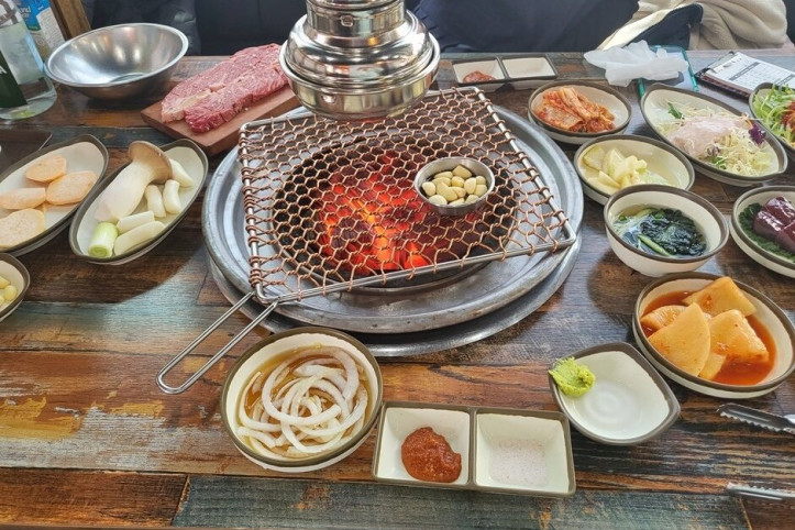 찬우물한우정육식당_고촌점_4_공공3유형.jpg
