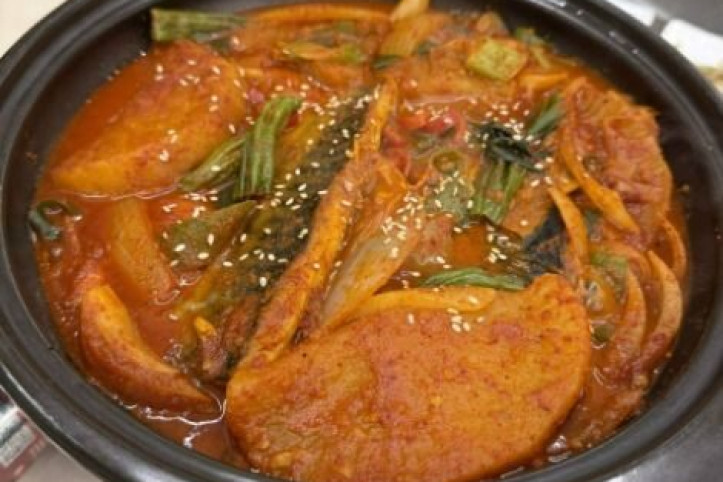 부산에_뜬_고등어_해운대점_본점_1_공공3유형.jpg