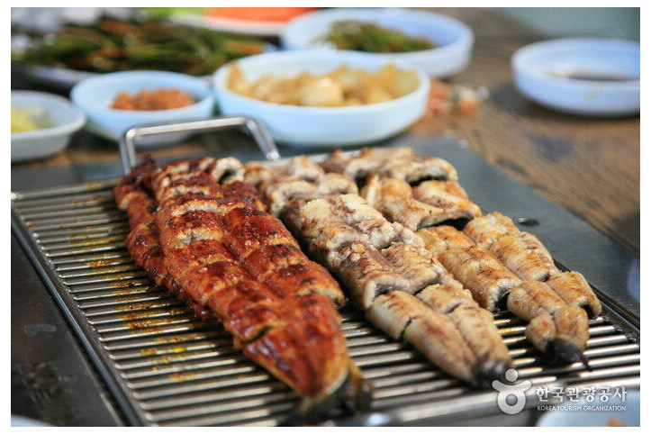 옛날돌집장어_2_공공3유형.jpg