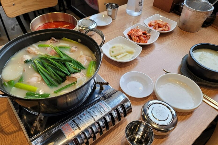 닭곰탱이_본점_3_공공3유형.jpg