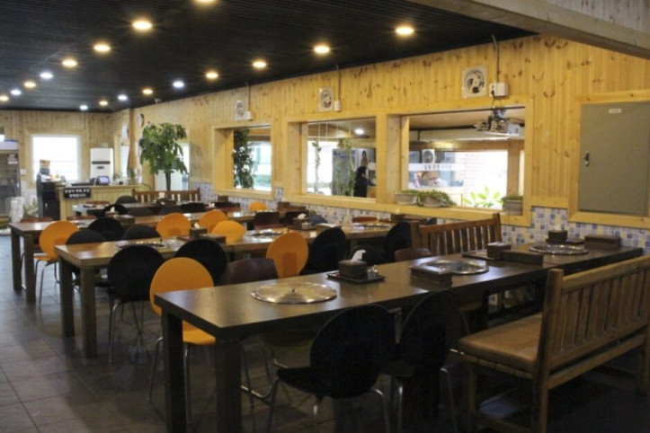 온정리_닭갈비_금강막국수_본점_2_공공3유형.jpg