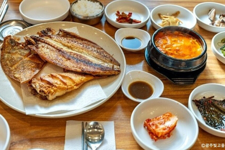 광주빛고을식당_3_공공3유형.jpg