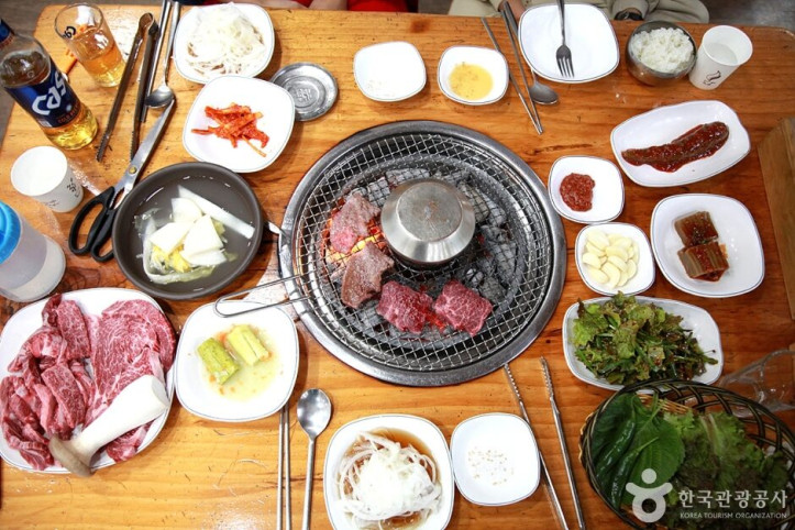 태백으뜸한우_2_공공3유형.jpg