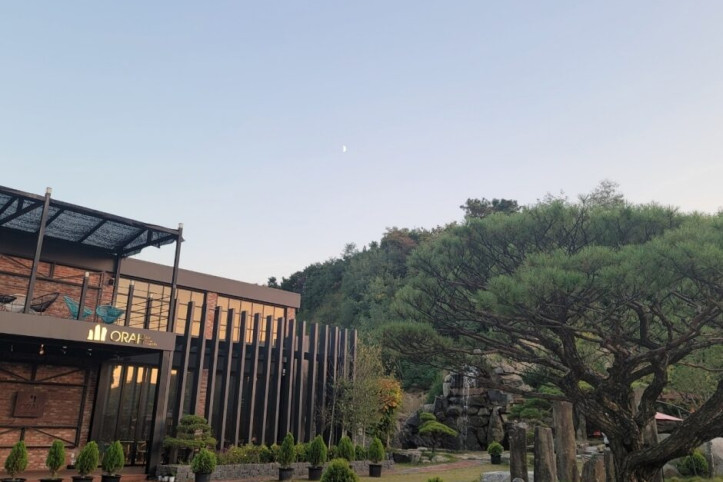 베이커리_카페_오라힐스_3_공공3유형.jpg