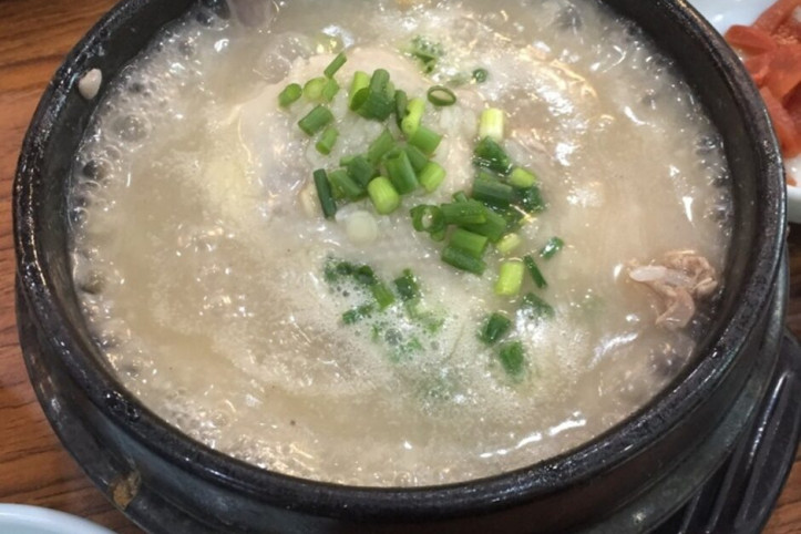 강원토종삼계탕_1_공공3유형.jpg