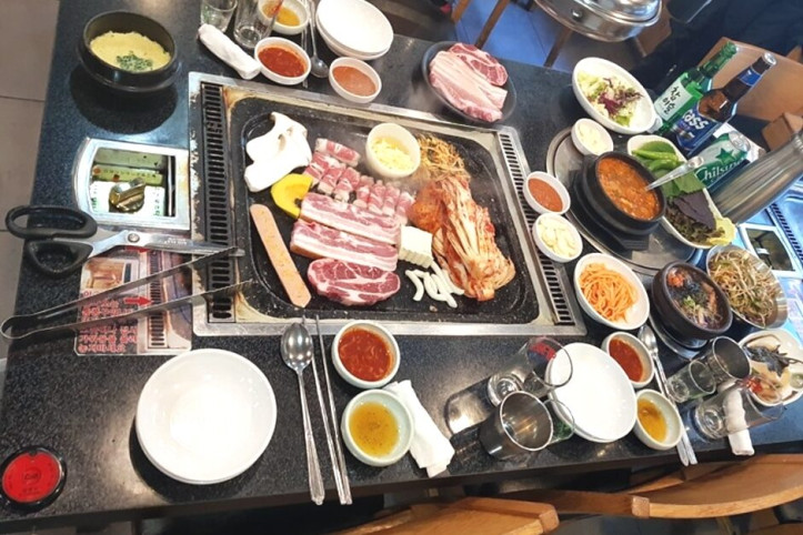 탐라도야지_본점_2_공공3유형.jpg