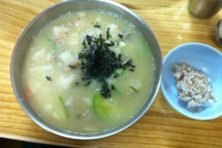 풍물옹심이칼국수_5_공공3유형.jpg
