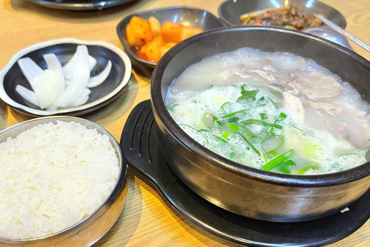 신교령사골순대국_본점_5_공공3유형.jpg