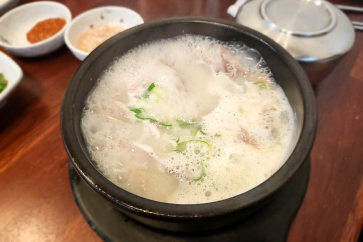가야밀면돼지국밥_일산본점_3_공공3유형.jpg