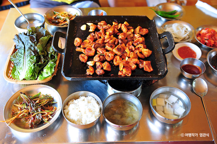 칠성식당_본점_3_공공3유형.jpg