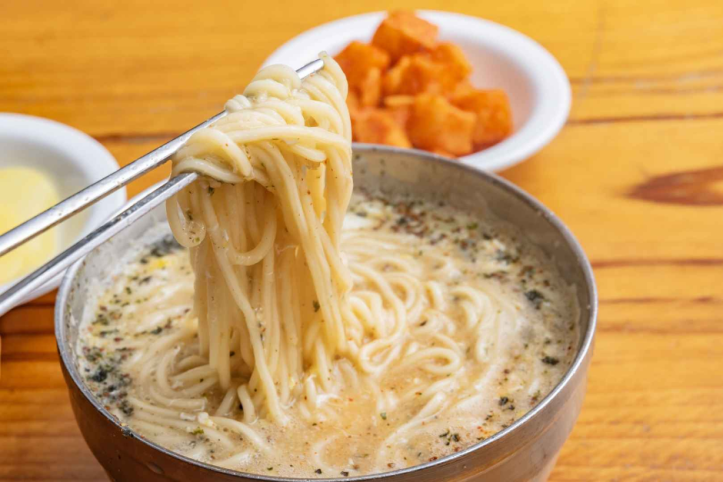 베테랑칼국수_2_공공1유형.png