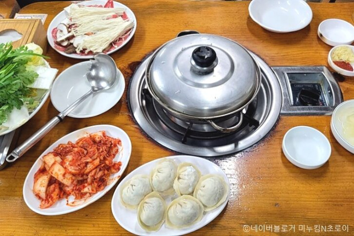 엄마손칼국수_4_공공3유형.jpg
