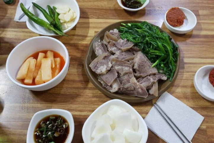 [백년가게]평남식당_1_공공3유형.jpg