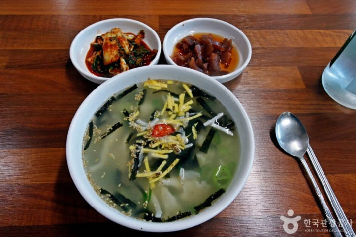 김가네_전통사골수제비_5_공공3유형.JPG